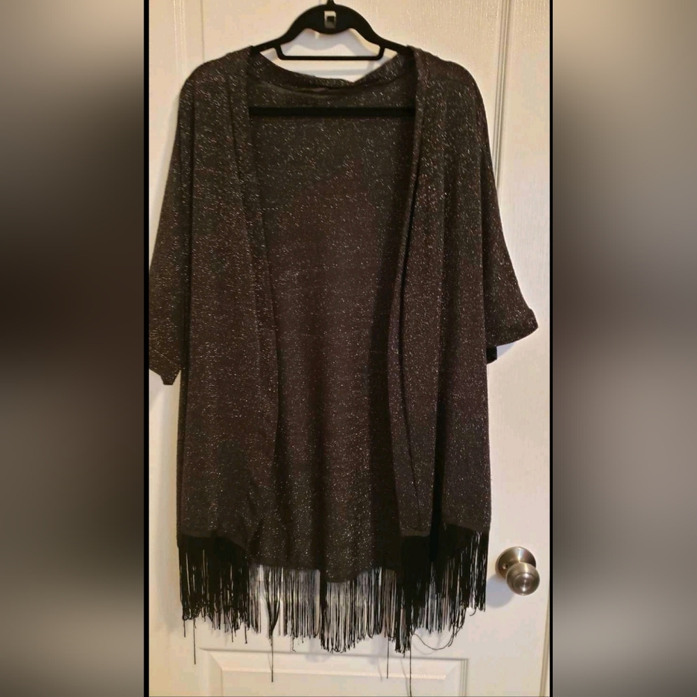 3x Top with sparkles & fringe